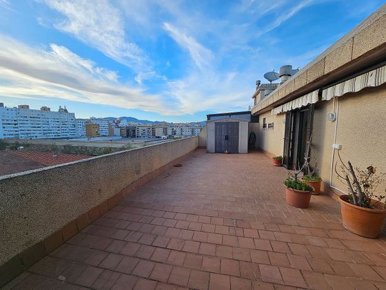 Foto 2 de Àtic en venda a Camp Redó de 3 habitacions amb terrassa i garatge