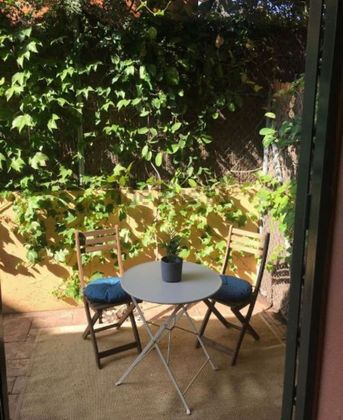 Foto 2 de Alquiler de casa adosada en Vistahermosa  - Fuentebravía de 4 habitaciones con terraza y jardín