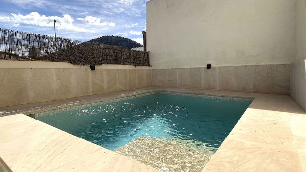 Foto 2 de Casa adosada en venta en Pollença de 3 habitaciones con terraza y piscina
