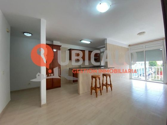 Foto 2 de Pis en venda a calle Sabino Berthelot de 2 habitacions amb terrassa i garatge