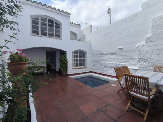 Foto 1 de Chalet en venta en Ciutadella de 5 habitaciones con terraza y piscina