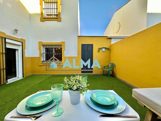 Foto 2 de Casa en venda a La Granja-La Colina-Los Pastores de 3 habitacions amb garatge i jardí