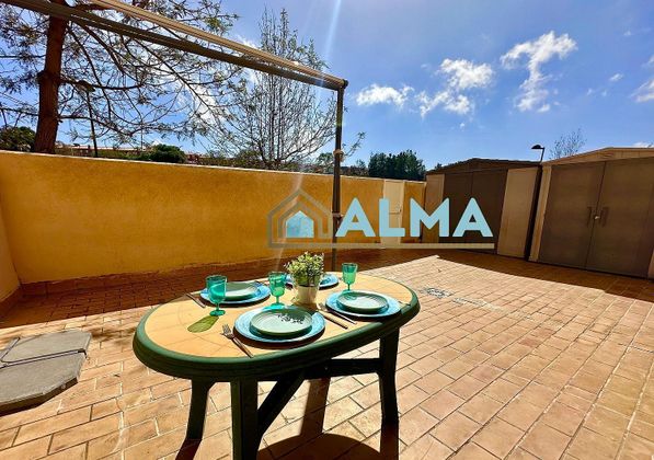 Foto 1 de Pis en venda a La Granja-La Colina-Los Pastores de 3 habitacions amb terrassa i piscina