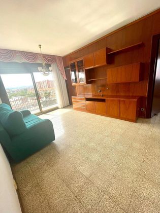Foto 1 de Alquiler de piso en Santa Eulàlia de 3 habitaciones con muebles y balcón