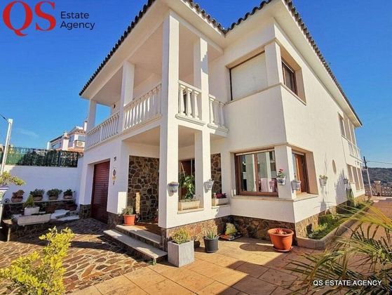 Foto 2 de Xalet en venda a Vilartagues i Tueda de Dalt de 6 habitacions amb terrassa i garatge