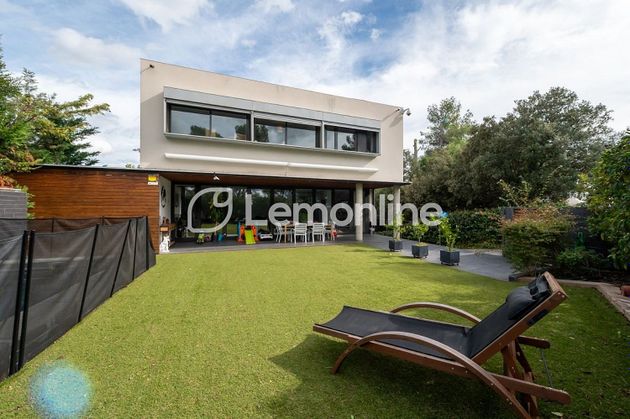 Foto 1 de Casa en venda a Matadepera de 4 habitacions amb terrassa i piscina