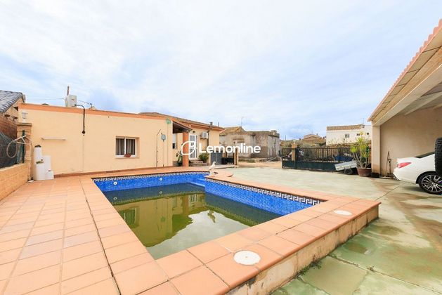 Foto 1 de Casa en venda a Deltebre de 3 habitacions amb terrassa i piscina