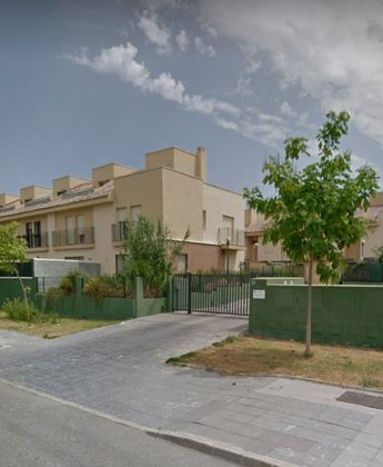 Foto 1 de Venta de casa en calle Unicef de 4 habitaciones con terraza y piscina