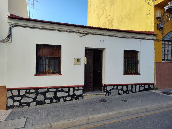 Foto 1 de Casa adossada en venda a Centro - Alhaurín de la Torre de 2 habitacions amb terrassa