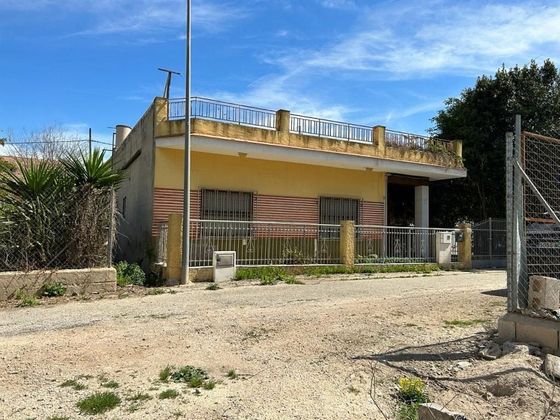Foto 1 de Casa rural en venda a calle Diseminado Mayor de 4 habitacions amb terrassa i piscina