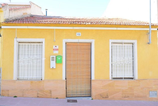 Foto 1 de Casa en venda a calle Hernán Cortés de 3 habitacions amb terrassa