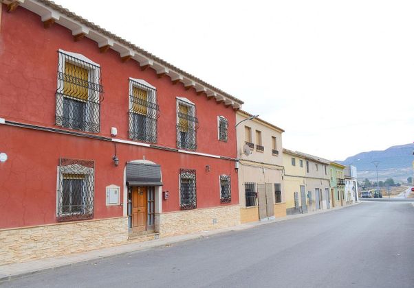 Foto 1 de Casa en venda a calle Lugar Aldea la Alqueria de 5 habitacions amb terrassa i jardí