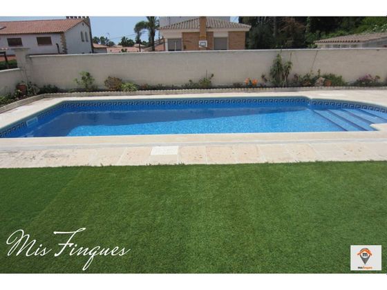 Foto 1 de Venta de casa en Els Masos de 4 habitaciones con terraza y piscina