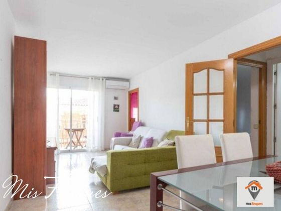 Foto 1 de Pis en venda a Centre - Eixample – Can Llobet – Can Serra de 3 habitacions amb balcó i aire acondicionat