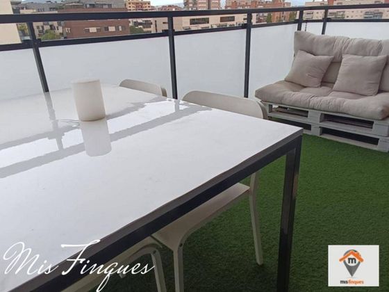 Foto 2 de Piso en venta en Castellarnau - Can Llong de 3 habitaciones con terraza y piscina