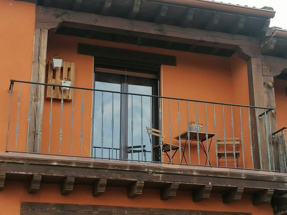 Foto 1 de Venta de casa en Cabañas de Polendos de 4 habitaciones con terraza y garaje