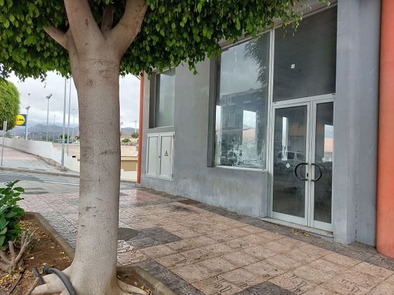 Foto 2 de Alquiler de local en Vecindario norte-Cruce Sardina de 370 m²