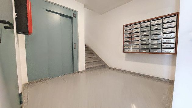 Foto 2 de Piso en venta en Callejón del Castillo - El Calero - Las Huesas de 2 habitaciones con garaje y ascensor