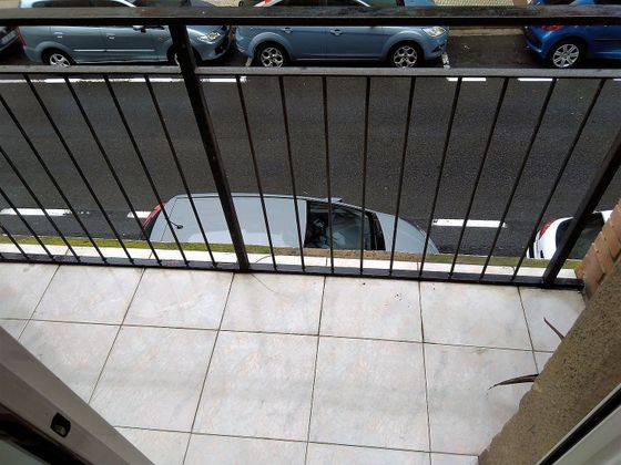 Foto 1 de Venta de piso en Centro - Logroño de 3 habitaciones con terraza y balcón