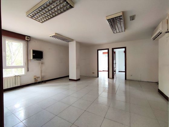 Foto 1 de Oficina en alquiler en San Adrián - La Cava de 100 m²