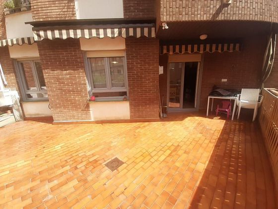 Foto 2 de Venta de piso en Centro - Logroño de 2 habitaciones con terraza y garaje