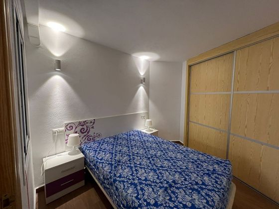 Foto 2 de Venta de piso en Girón - Las Delicias - Tabacalera de 1 habitación con aire acondicionado y ascensor