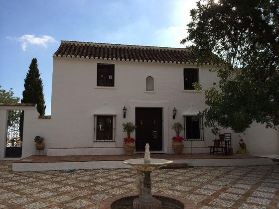 Foto 1 de Casa rural en venda a Mijas pueblo de 6 habitacions amb terrassa i jardí