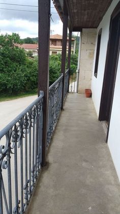 Foto 2 de Venta de chalet en Merindad de Montija de 6 habitaciones con terraza y garaje