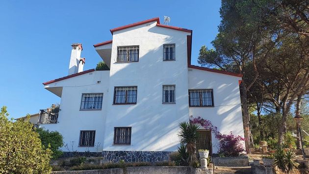 Foto 1 de Xalet en venda a Mas Altaba-El Molí de 4 habitacions amb terrassa i piscina