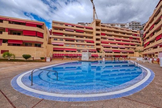Foto 1 de Piso en venta en Puerto de Santiago de 3 habitaciones con terraza y piscina