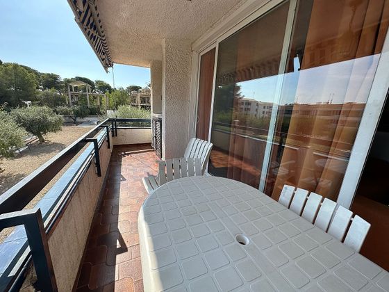 Foto 1 de Venta de piso en Els Munts de 3 habitaciones con terraza y piscina