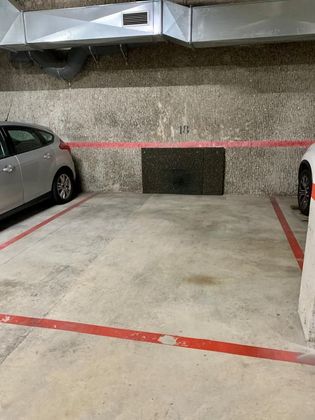 Foto 2 de Venta de garaje en avenida Almeria de 16 m²