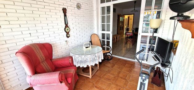 Foto 1 de Piso en venta en Punta Umbría de 3 habitaciones con terraza y piscina