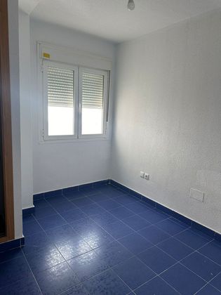 Foto 2 de Piso en alquiler en Fuensalida de 2 habitaciones con aire acondicionado y calefacción