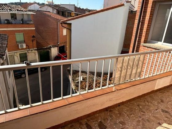 Foto 2 de Pis en venda a calle Guisando de 3 habitacions amb terrassa i balcó
