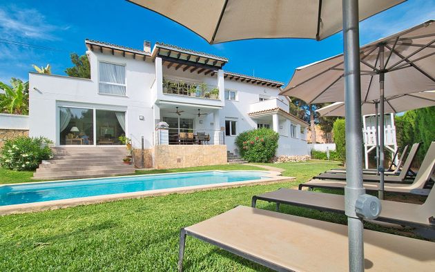 Foto 1 de Chalet en venta en Costa de la Calma de 4 habitaciones con terraza y piscina