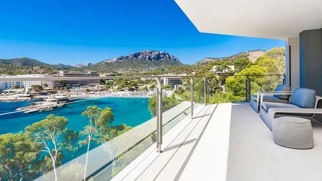 Foto 2 de Xalet en venda a Es Camp de Mar de 9 habitacions amb terrassa i piscina