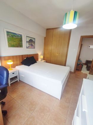 Foto 2 de Piso en alquiler en calle De Cuenca Tramoyeres de 3 habitaciones con muebles y balcón