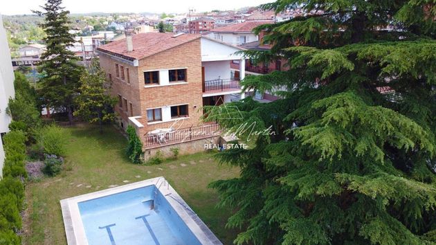 Foto 2 de Venta de chalet en Navarcles de 7 habitaciones con terraza y piscina