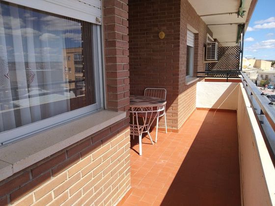 Foto 1 de Pis en venda a calle Elena Fraile de 3 habitacions amb terrassa i piscina