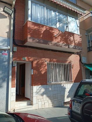 Foto 2 de Venta de casa adosada en calle De la Iglesia de 2 habitaciones y 180 m²