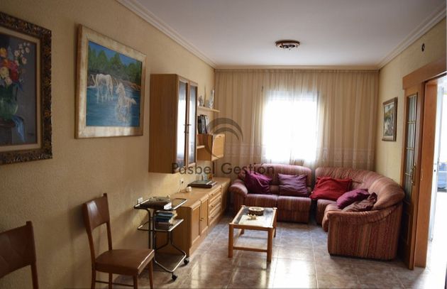 Foto 1 de Casa en venda a Camino de Onda - Salesianos - Centro de 3 habitacions amb terrassa