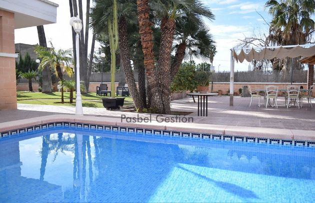 Foto 1 de Xalet en venda a Zona Playa de 6 habitacions amb terrassa i piscina