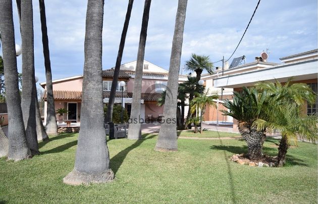 Foto 2 de Xalet en venda a Zona Playa de 6 habitacions amb terrassa i piscina