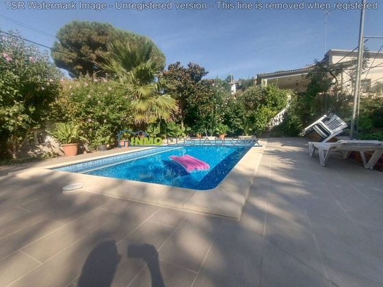 Foto 1 de Casa en venta en Urbanitzacions de 6 habitaciones con terraza y piscina