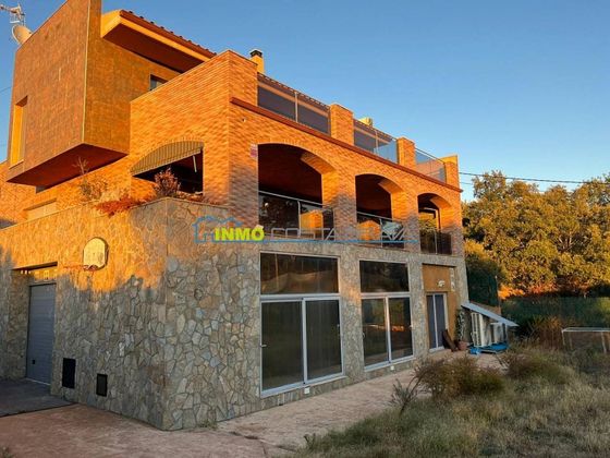 Foto 2 de Venta de casa en Mas Altaba-El Molí de 5 habitaciones con terraza y garaje