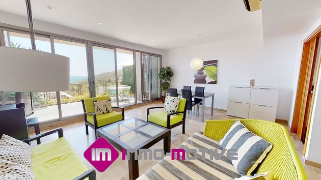 Foto 1 de Casa adosada en venta en calle Del Pou Castellón España de 2 habitaciones con terraza y piscina