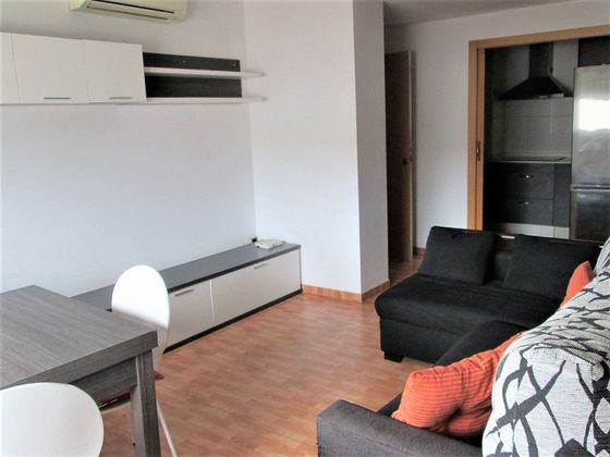 Foto 2 de Pis en venda a Casco Urbano de 2 habitacions amb aire acondicionat i calefacció