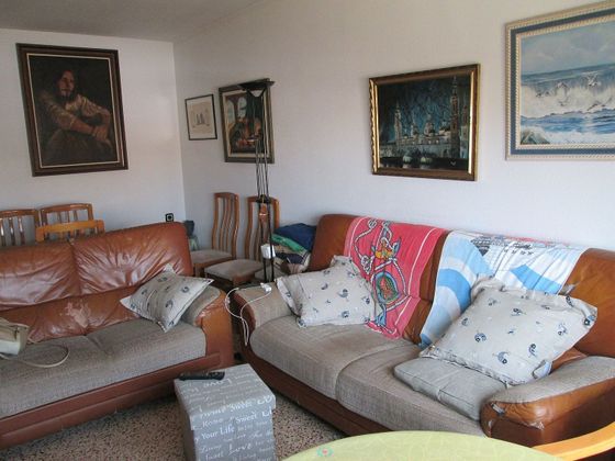 Foto 2 de Ático en venta en Casco Urbano de 3 habitaciones con garaje y aire acondicionado