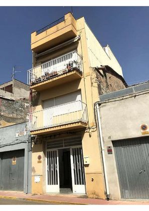 Foto 1 de Casa en venda a calle San Bernardo de 6 habitacions amb terrassa